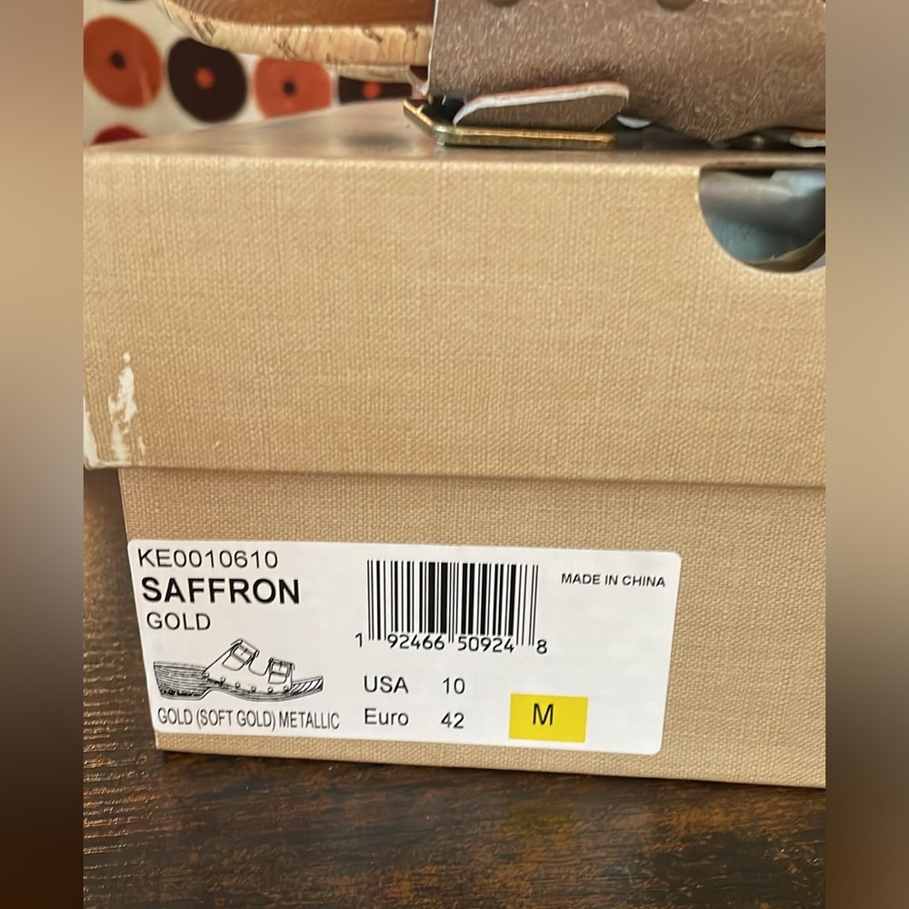 Kork-Ease saffron slide 10 M new in Box in soft Gold Metallic - Picture 2 of 8